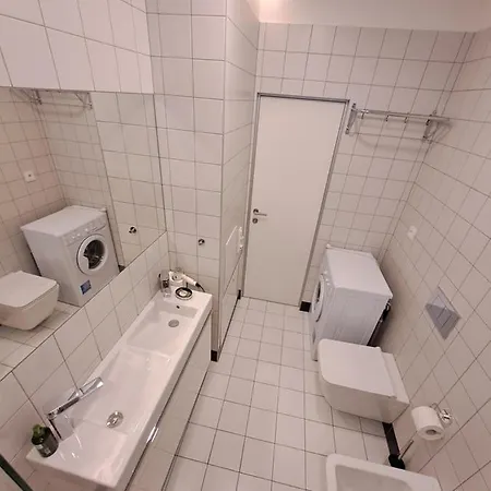 Appartement Vichova Vila_1935 - Funkcionalisticky Skvost V Horicich V Podkrkonosi *